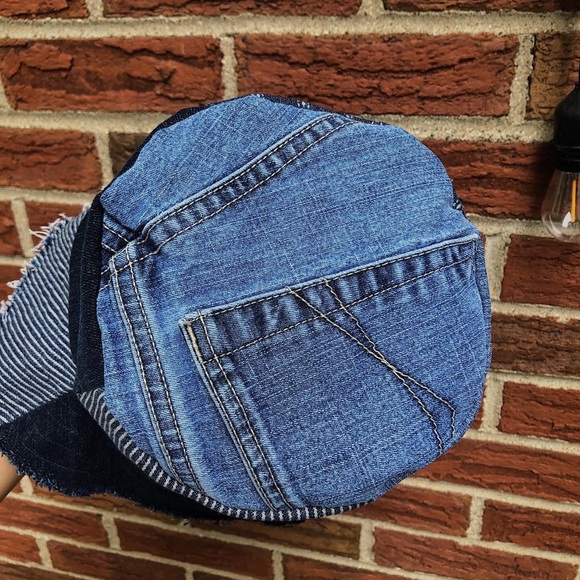 Handmade patchwork denim bucket hat - Picture 3 of 5